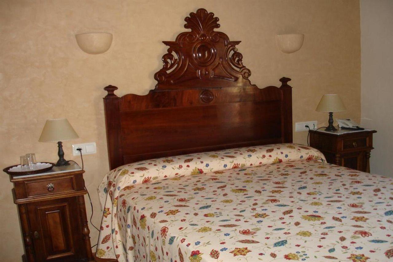 Hotel Sant Feliu Sant Feliu de Boada المظهر الخارجي الصورة