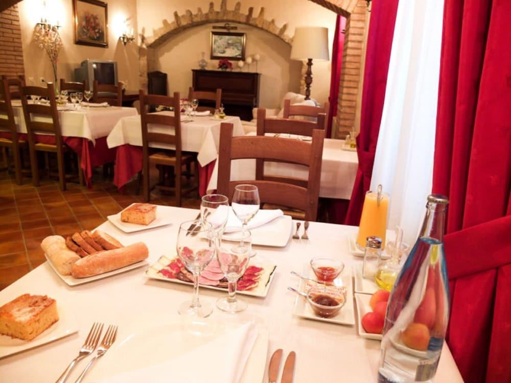 Hotel Sant Feliu Sant Feliu de Boada المظهر الخارجي الصورة