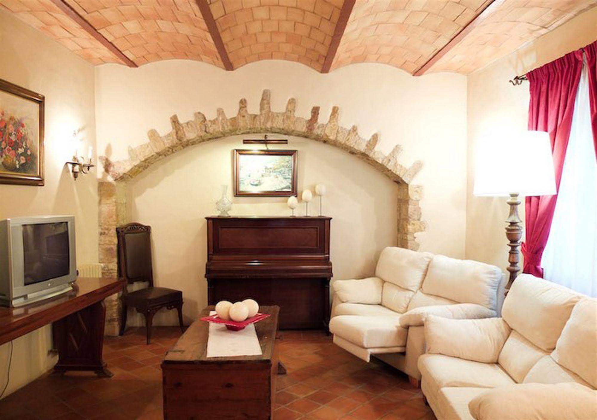 Hotel Sant Feliu Sant Feliu de Boada المظهر الخارجي الصورة